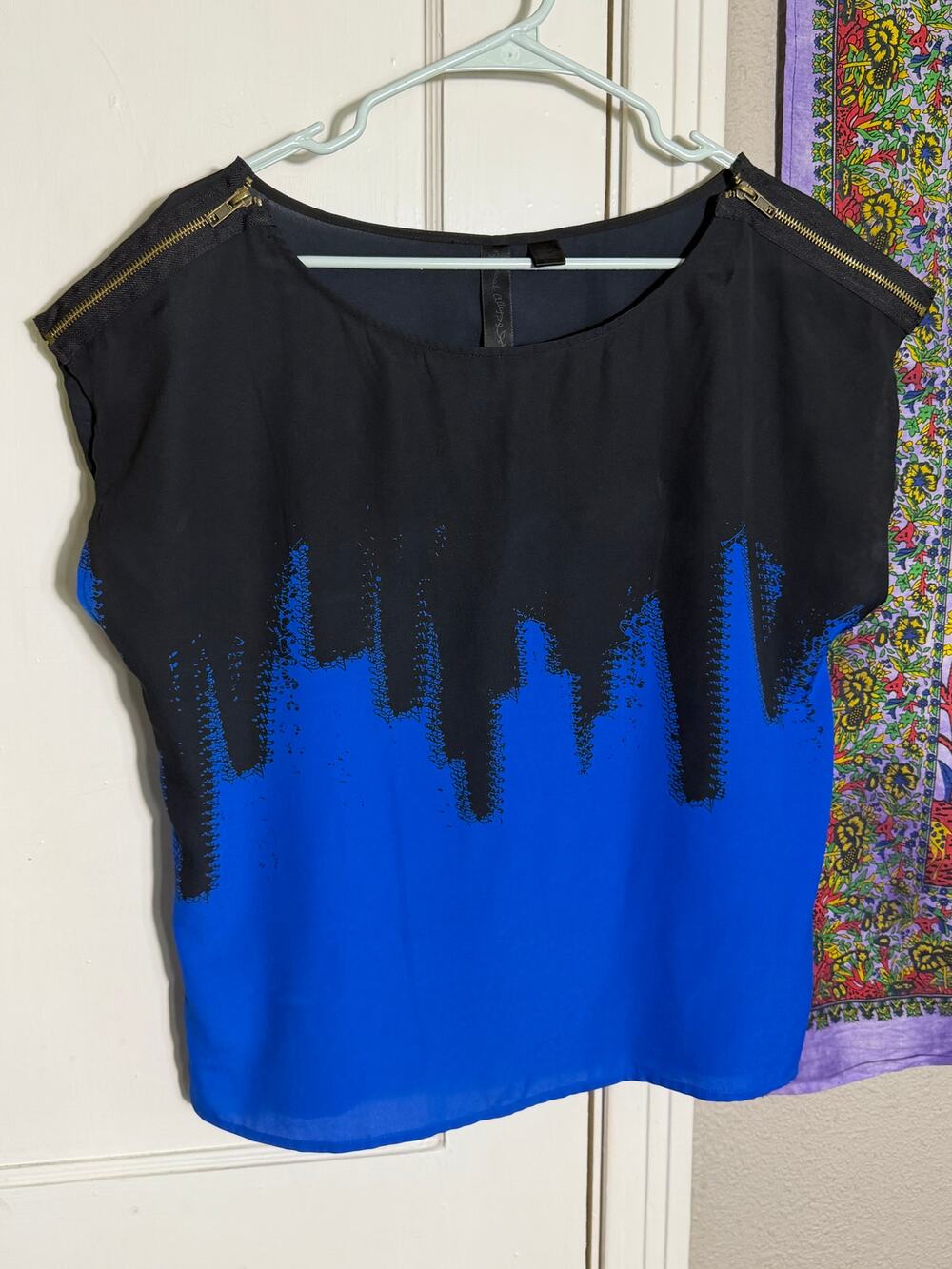 Petticoat Alley Pro Blue Black Ombre Blouse Medium Zip Shoulder Career Top